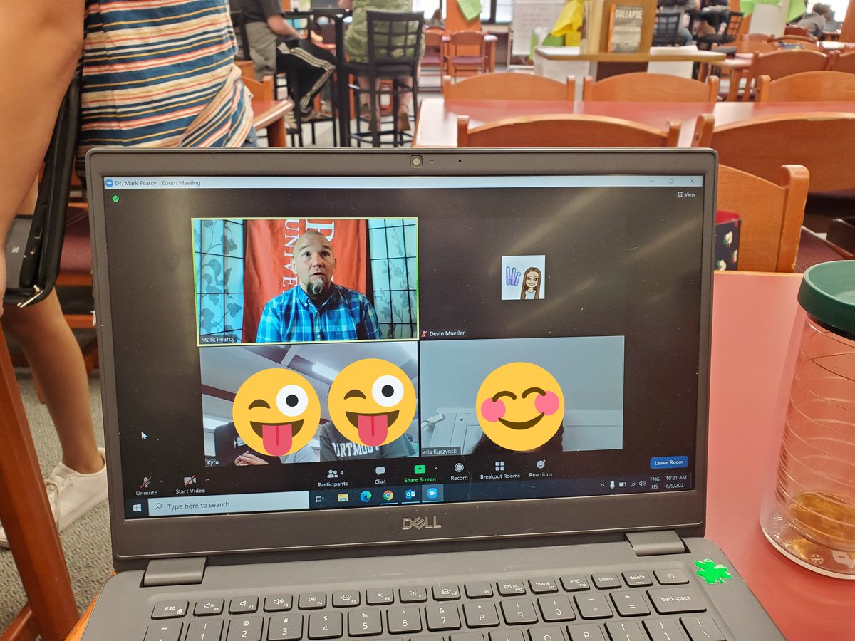 Devinmartinez_'s tweet photo. Conferencing with experts today for our GMS Climate Action Expo! @kaity_haley @katiecubano @drmarkpearcy @jdolci @lowdenhere thank you so much experts! https://t.co/wlt46AhEHH