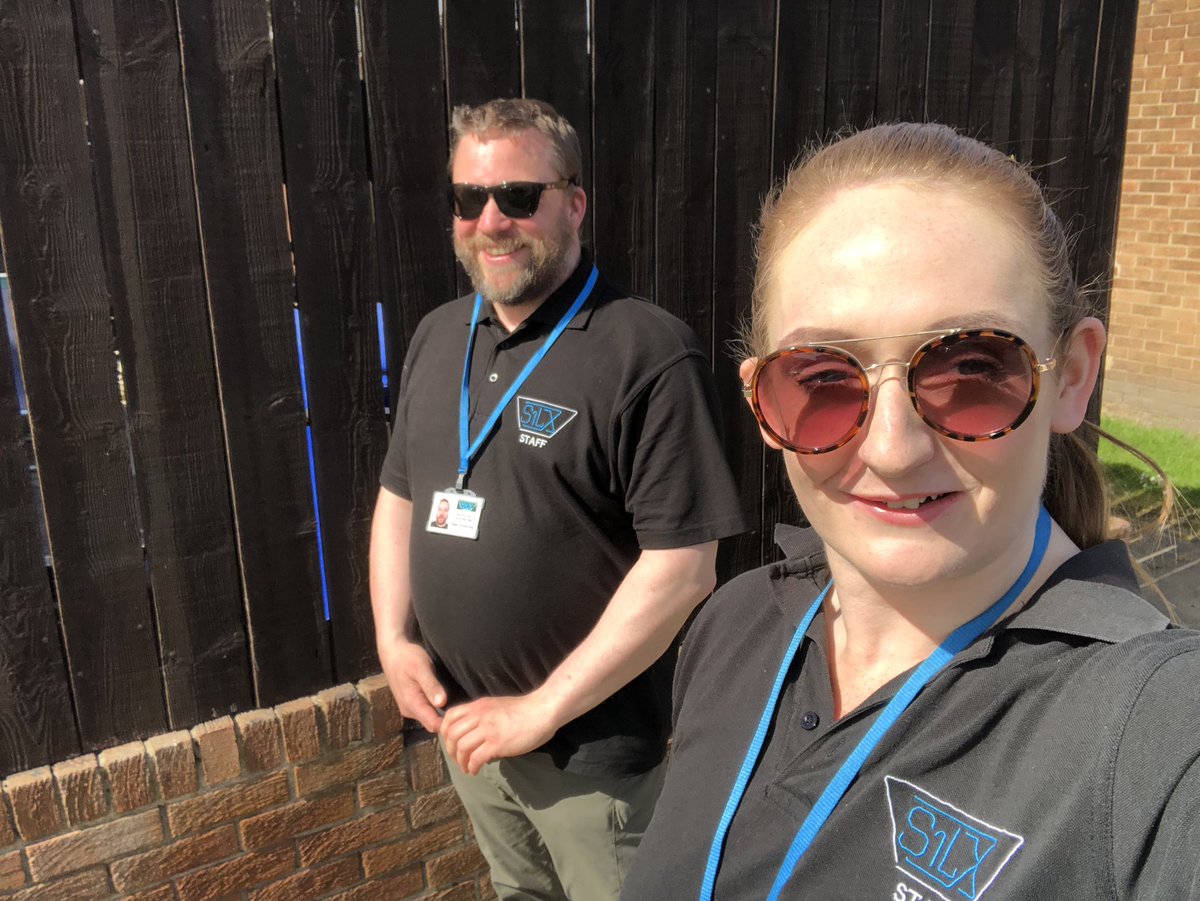 Detached team out in the blazing sun! Lovely to see our young people enjoying the nice weather! #sun #detachedteam #rainorshine