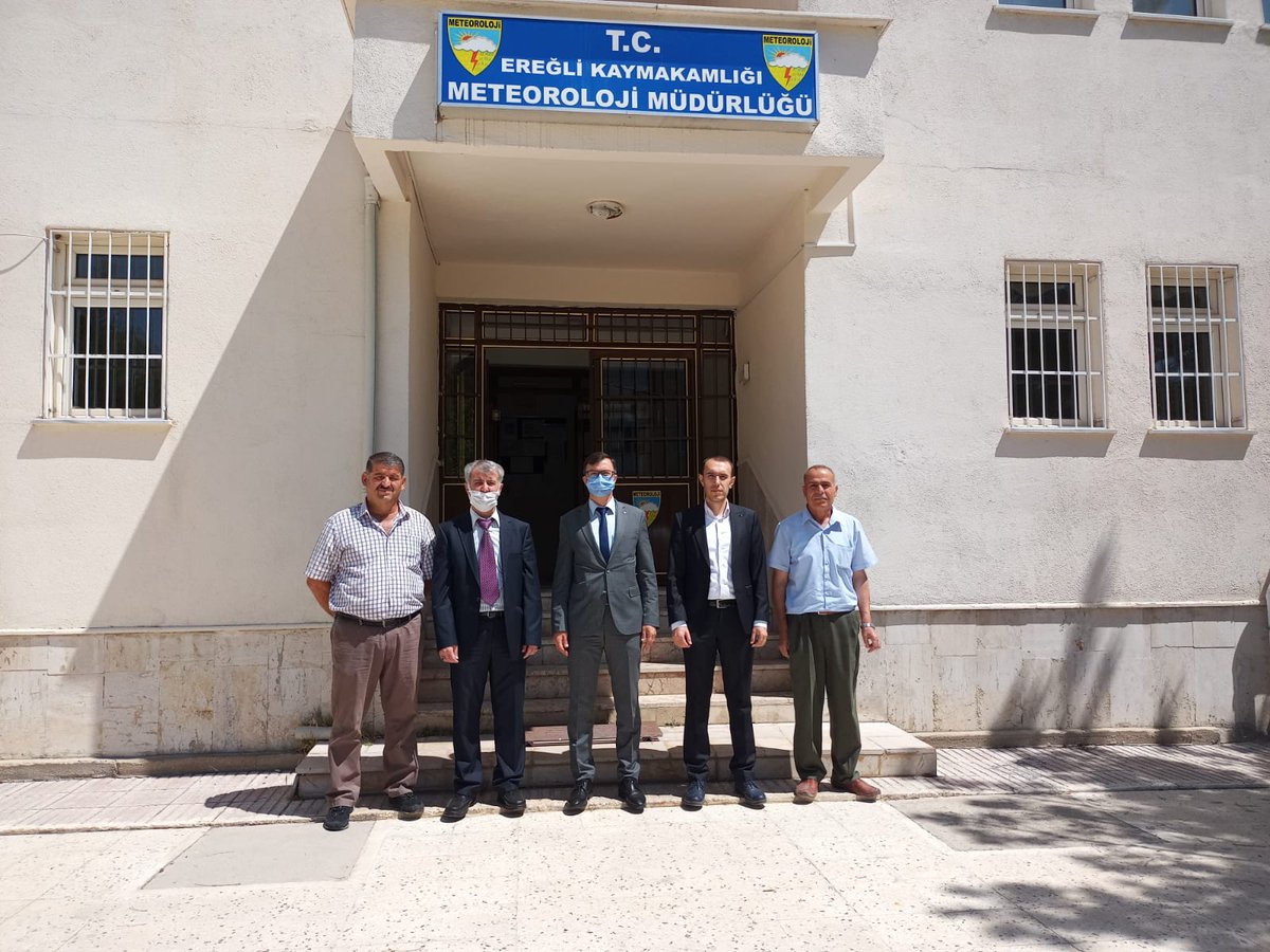 MGMKonyaBolge's tweet photo. Bölge Müdürümüz Barış ÖZGÜN Ereğli Meteoroloji Müdürlüğünde incelemelerde bulundu.Personelin ihtiyaç ve gereksinimleri sorulup bir süre sohbet edildi. Binamız ve gözlem alanlarımızda yapılması gerekenler planlandı.
@EregliMeteor @blader303 https://t.co/wHRfsS8Alu