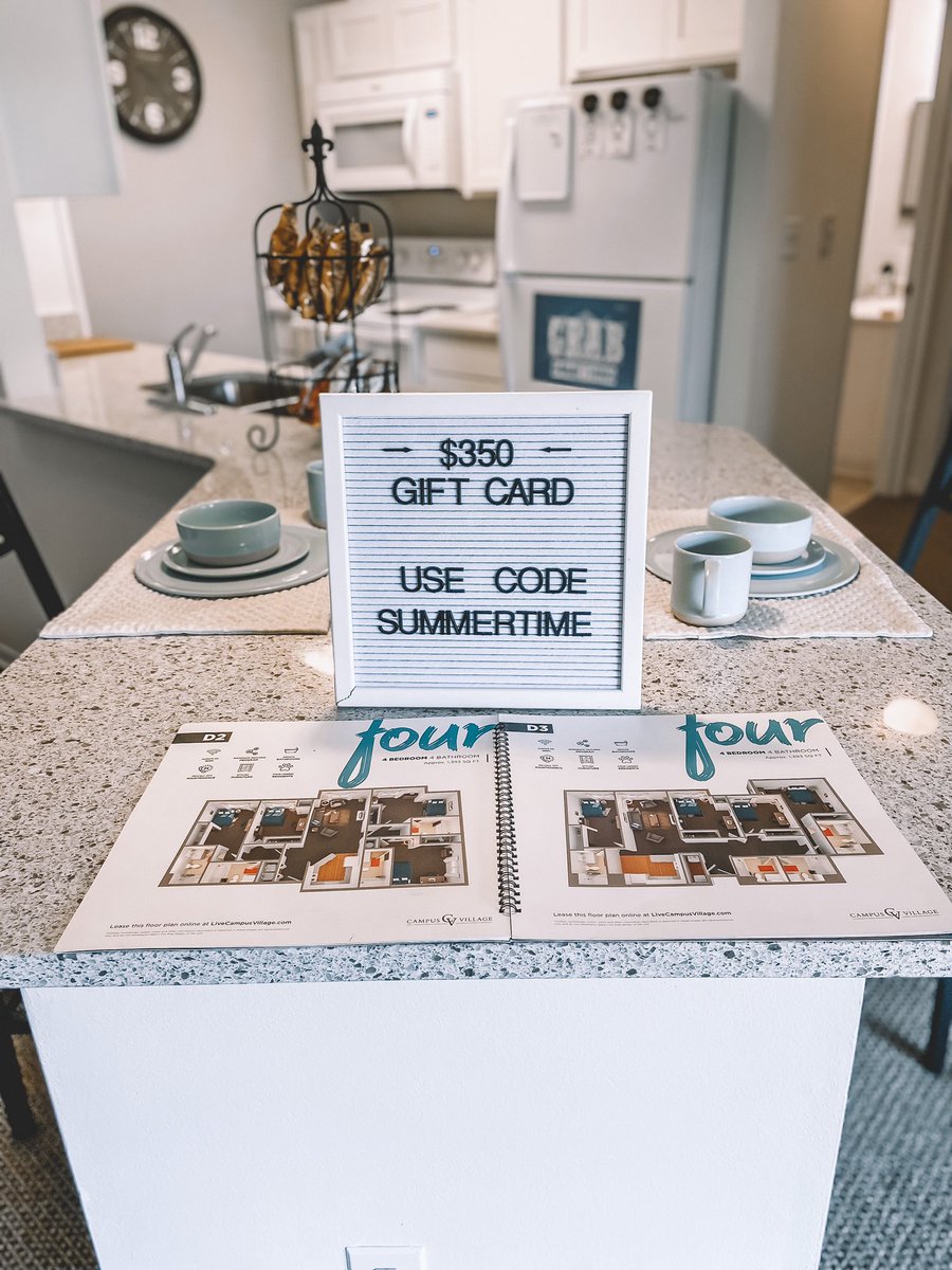 CVatMSU's tweet photo. 🔅We have something new for you!!🔅

▪️Sign a leas within 48 hours &amp; get a $350 visa gift card!! 

▪️We’re offering rates as low as $679, visit our website to check them out!! 

▪️Use the code “SUMMERTIME” to waive your signing fees!! 
#LiveCampusVillage #SignWithUs https://t.co/iUIMwEVf77
