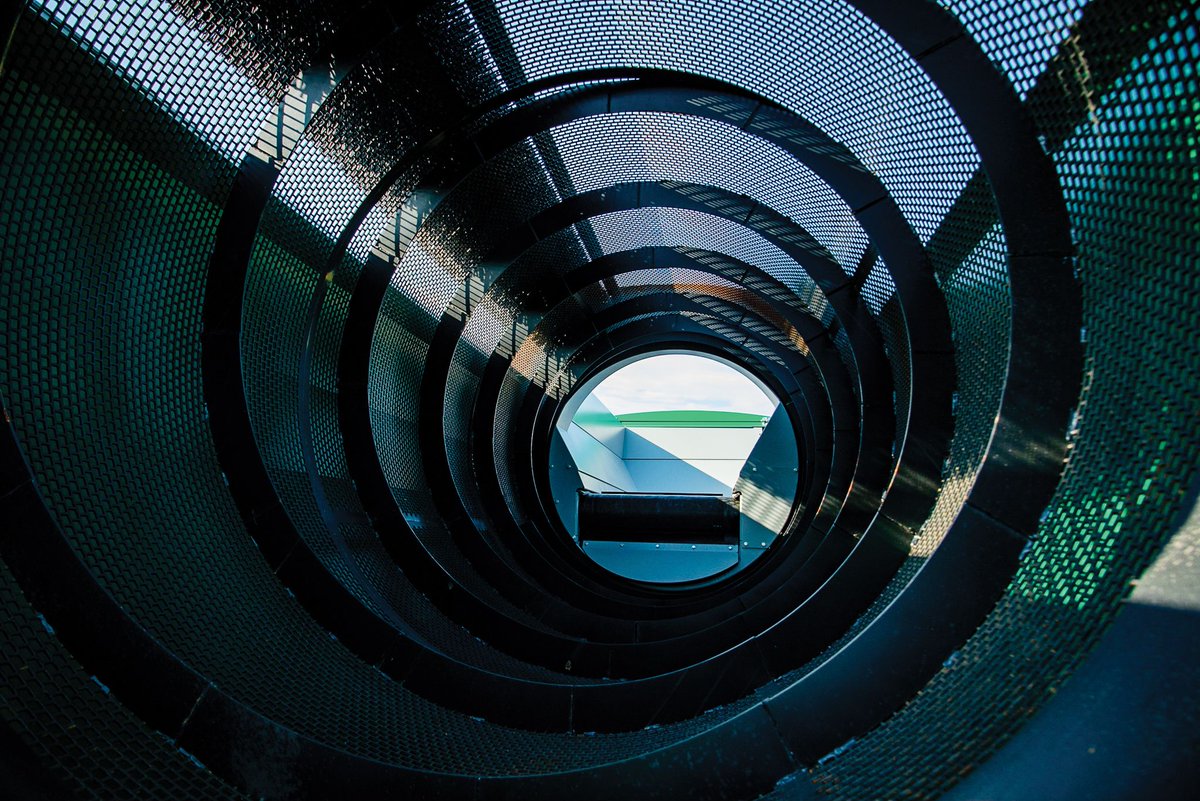 MSW usually contains a large amount of organic waste material which can contaminate commodities. Following pre-shredding, utilizing a Komptech trommel screen enables you to separate the smaller organic material from the larger fractions. To learn more: buff.ly/3d9ByJY