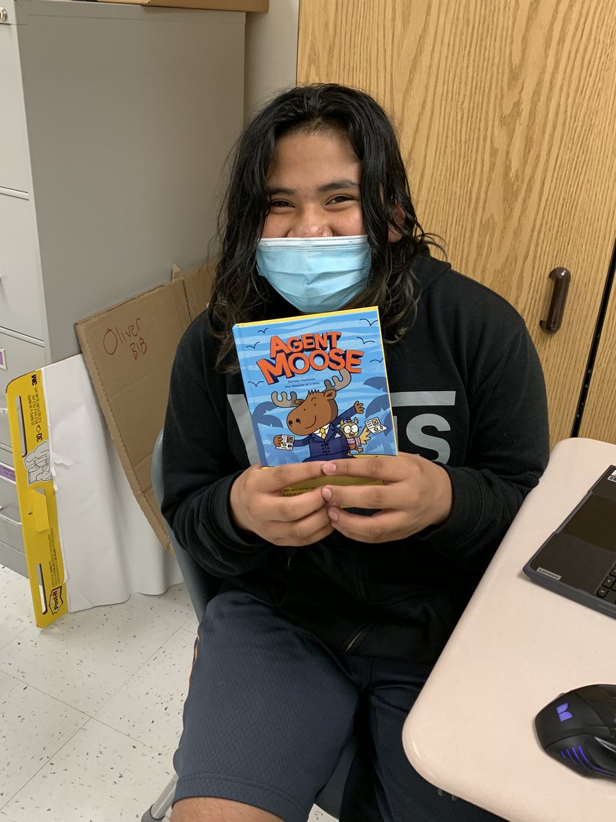 Lara Ballard tweet media