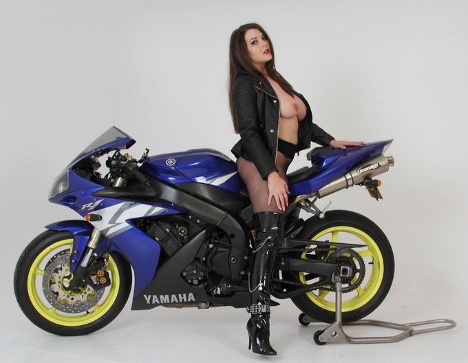 Keep Retweeting &amp; Loving and i'll keep posting more #TBs  P.S. Keep your eyes peeled for a #giveaway<a href="/tag/tb"class="tags"><span>#tb</span></a><a href="/tag/giveaway"class="tags"><span>#giveaway</span></a><a href="/tag/tights"class="tags"><span>#tights</span></a><a href="/tag/thighboots"class="tags"><span>#thighboots</span></a><a href="/tag/bike"class="tags"><span>#bike</span></a><a href="/tag/tbs"class="tags"><span>#tbs</span></a><a href="/tag/yamaha"class="tags"><span>#yamaha</span></a>