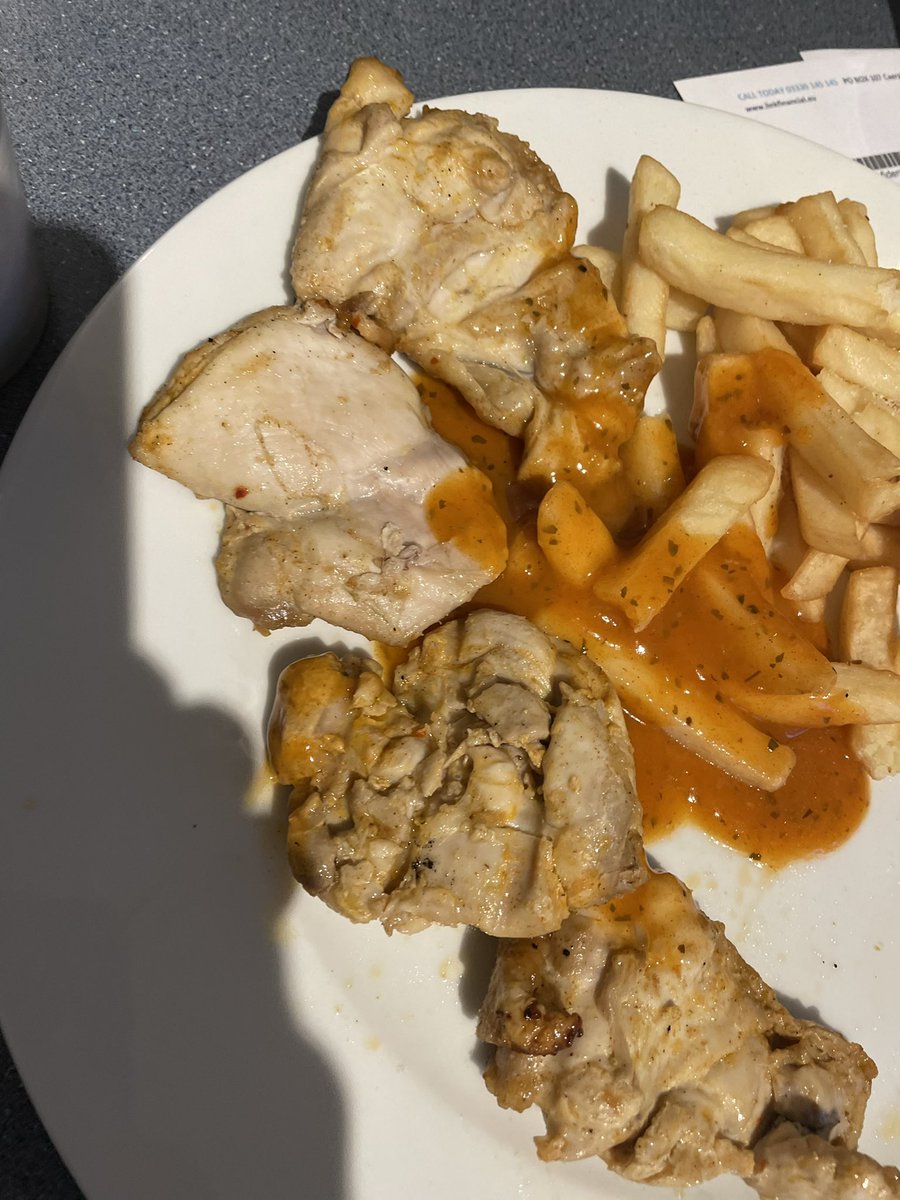 damokebab's tweet photo. Second meal...cold... coleslaw was nice ...made off site obvs #nandos very poor tonight, usually an advocate of your brand... awful tonight https://t.co/IoYVbf6yKP