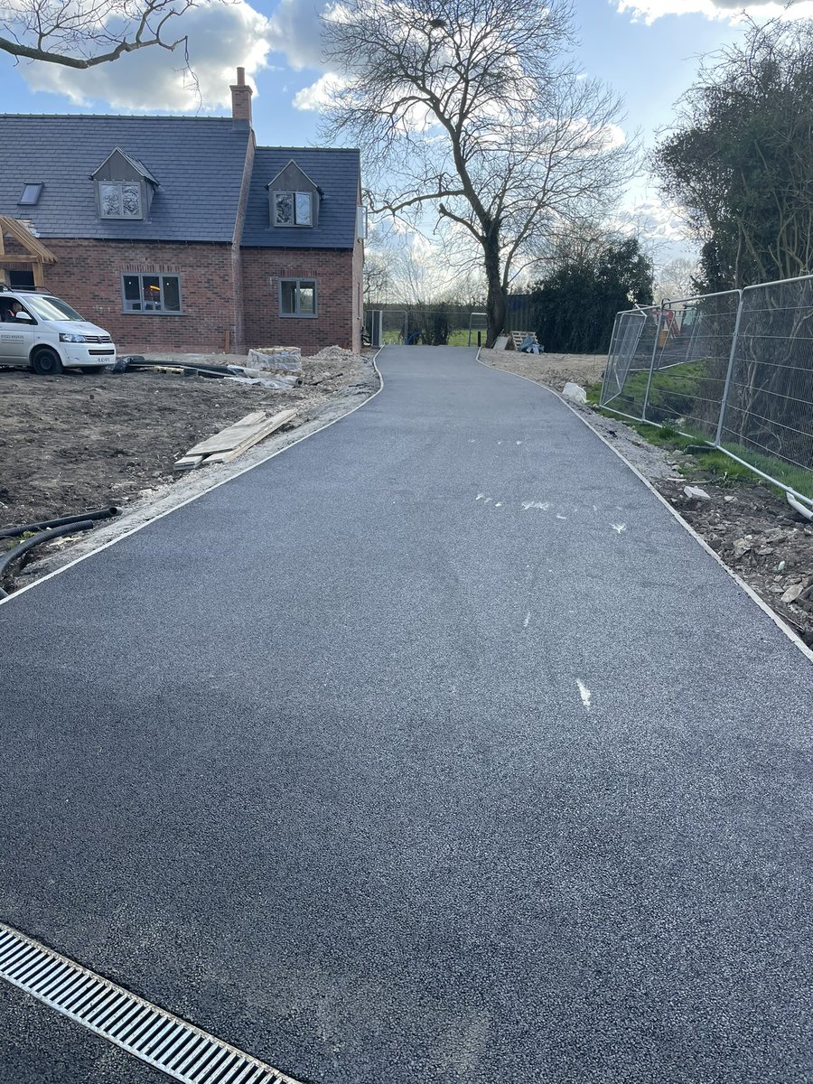Hall Macadam Ltd tweet media
