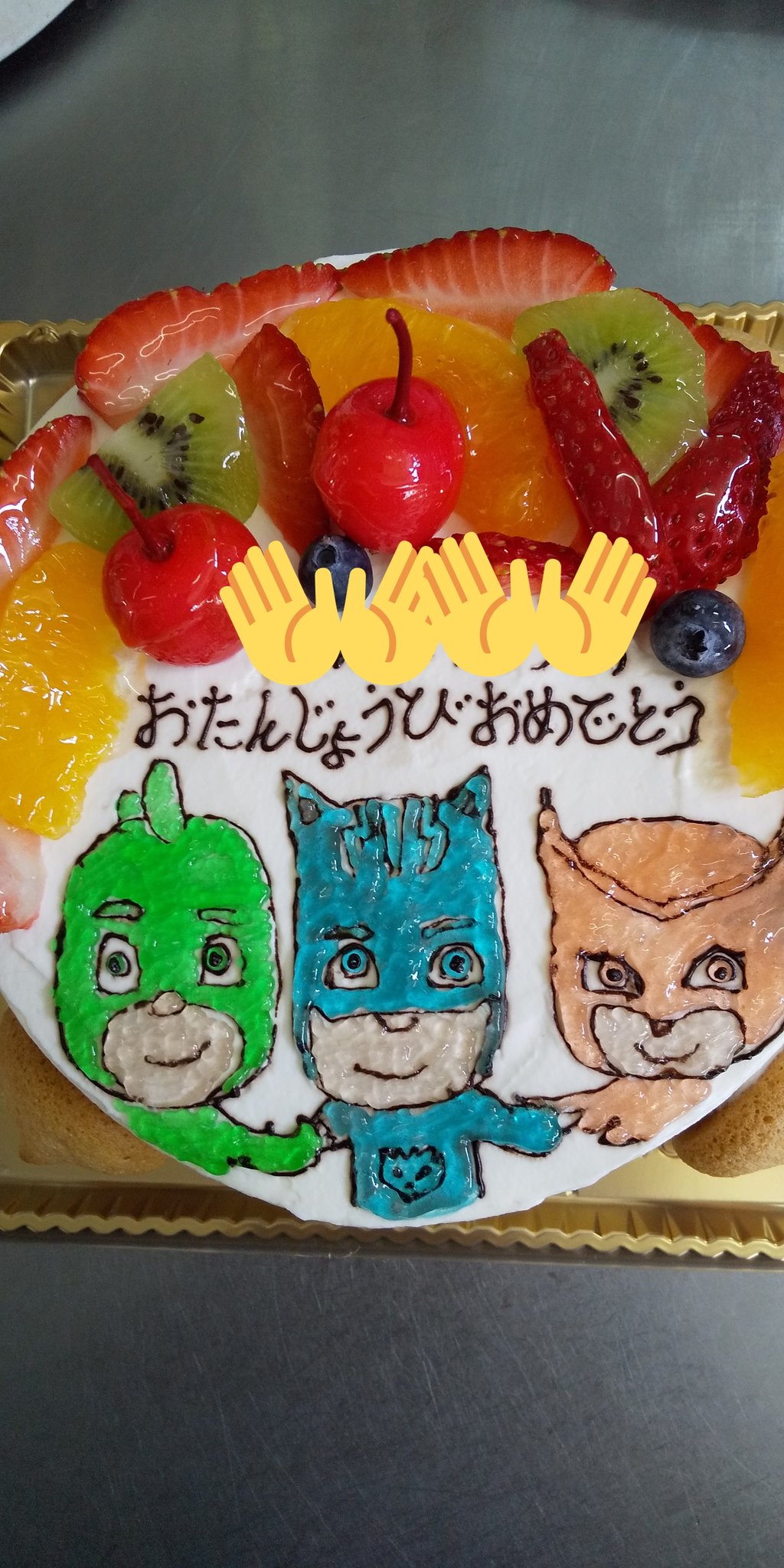 りゅう ハニークイーンオーナー おはようございます 昨日も暑かったです 明日からは天気下り坂です 昨日の熊本コロナは10人です 久しぶりにクラスターが出てます ワクチンが11月に完了する予定みたいですね 早く打って安心したいです 今日