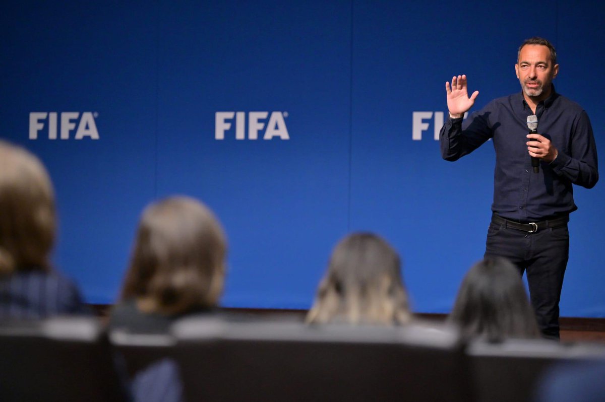 Yesterday I met the <a href="/sportCIES/">CIES</a> #FIFAMaster students <a href="/fifacom/">FIFA</a> &amp; spoke to them about #FIFAFoundation’s work to mobilise football as a tool for social change. Enjoyed exchanging ideas with all of you class of 2021! 😉