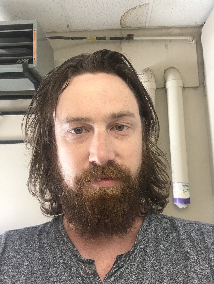 ThreeLyons's tweet photo. We're out talking to small businesses about our #WereOpenForBusiness video offer. 1st stop, T&T Graphics in Hamtramck to print some flyers. 2nd stop, the local barbershop. Doesn't @hungriestghost clean up nicely? ππ #whatwereuptowednesday #videoproduction #smallbusniness https://t.co/RuYRuwgLbH