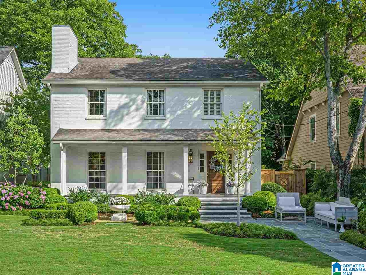 fredsmithgroup's tweet photo. Check out my newest listing in #MountainBrook! Tell me what you think!  #realestate https://t.co/25iBEIgZlT https://t.co/jGJspY0ypD