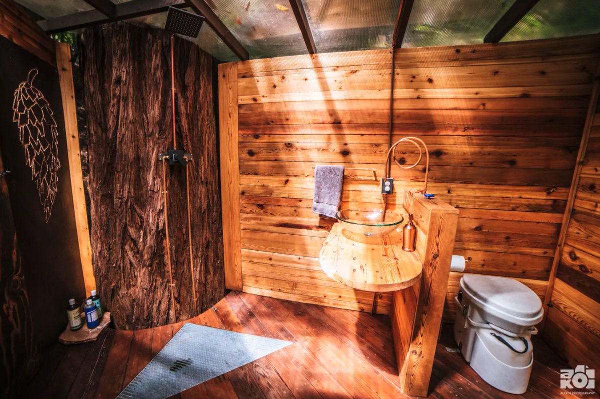 financeimpulse's tweet photo. Would you stay in this pinecone treehouse?

• 35' above ground on the uphill side, 60' on the downhill side
• Almost entirely made of windows
• Open-air bathroom with a composting toilet on ground level
• Access via steep step ladder 
• Cost: $450/night https://t.co/kZGu7EpESc