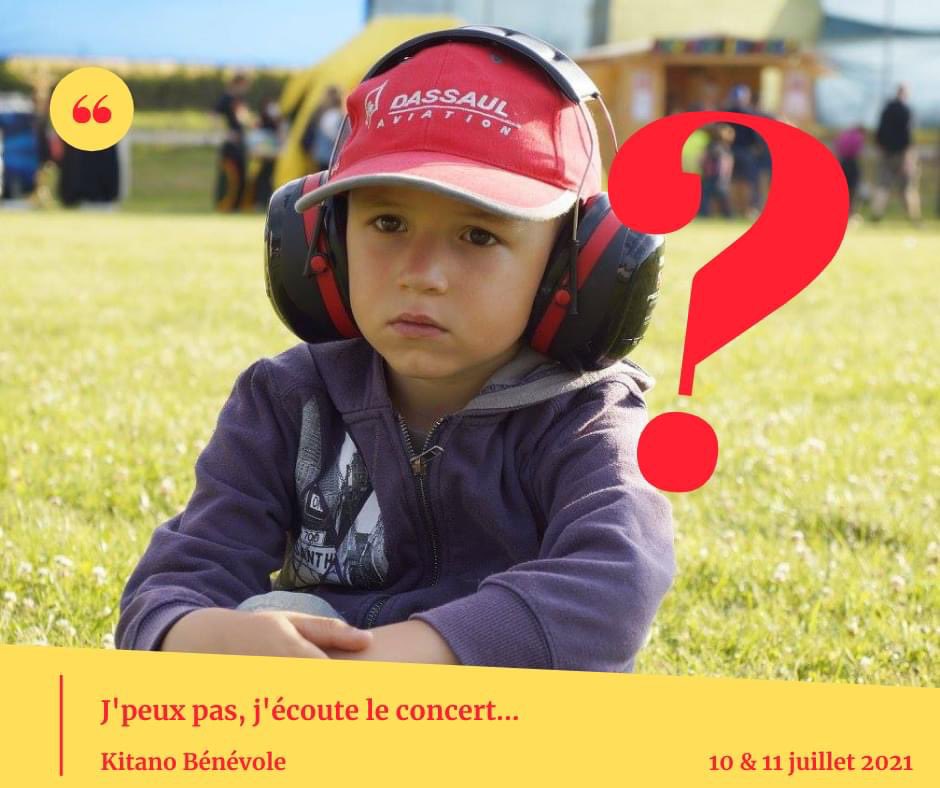 Eastsummerfest's tweet photo. ❓❔❓🤔
J'peux pas, j'écoute le concert.. 😉 https://t.co/k3h4YvfpTu