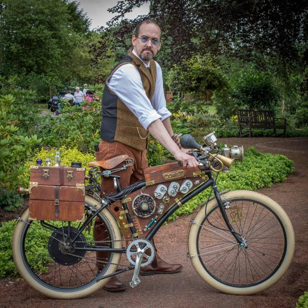 MaxVonSama's tweet photo. #Bike ๐ฒ Awesome of the Day โญ
โก๏ธ #Steampunk โ๏ธ #Bicycle With Custom Made Wooden Frame via @benishii_ #SamaBikes ๐๏ธ
โก๏ธ View More #SamaCollection ๐ https://t.co/Kugls40kPu
https://t.co/BASPogeAsc