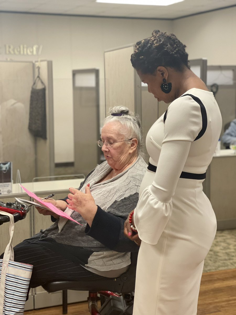 ericasgilmore's tweet photo. #WorkingHardWednesday
We are yet informing taxpayers about our Tax Relief and Freeze Programs. For more information call us at 615-862-6330! #Seniors #Veterans #PublicServant #WomenInGovernment #TransparencyAccountabilityEfficiency #EricaGilmore https://t.co/mm2ucW9kdI