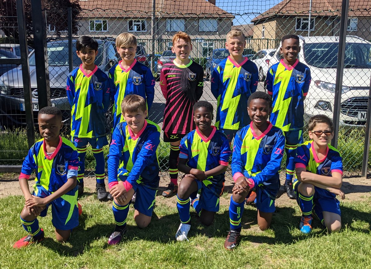 GodwinPrimary's tweet photo. Today the Godwin Y6 boys’ football team played their first match of the year against James Cambell winning 4 - 3! Well done boys! A big thank you to the FRoGs and all those who support their fundraising for donating their new kits (the 1st outing since getting them last Feb)! https://t.co/faoOYE1Ld8