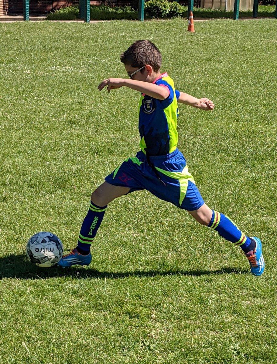 GodwinPrimary's tweet photo. Today the Godwin Y6 boys’ football team played their first match of the year against James Cambell winning 4 - 3! Well done boys! A big thank you to the FRoGs and all those who support their fundraising for donating their new kits (the 1st outing since getting them last Feb)! https://t.co/faoOYE1Ld8