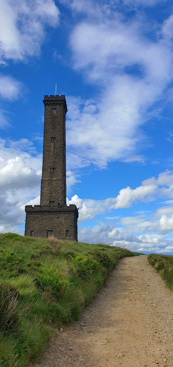 SJMorgan30's tweet photo. Peel Tower 
#photograghy #views #peeltower #monument https://t.co/7bTQmGGvdh