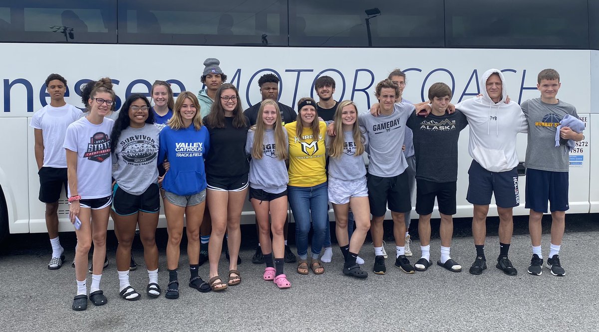 MurrayTigers's tweet photo. Murray High Track Team State Bound! Good luck tomorrow! @MurraySchools @AthleticsMMS https://t.co/61LNk0ifAr
