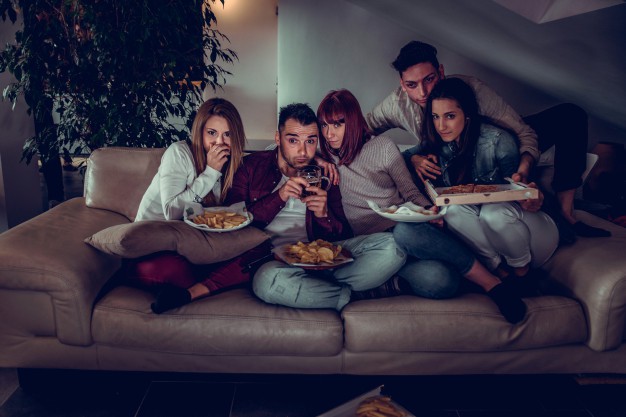 KAMUIOutdoor's tweet photo. Read the full article: 37 Best Outdoor Movies
▸ https://t.co/weo9aoopGz

Thriller Outdoor Movies to Keep You on the Edge of your Seat https://t.co/ZmqOVG90Xu