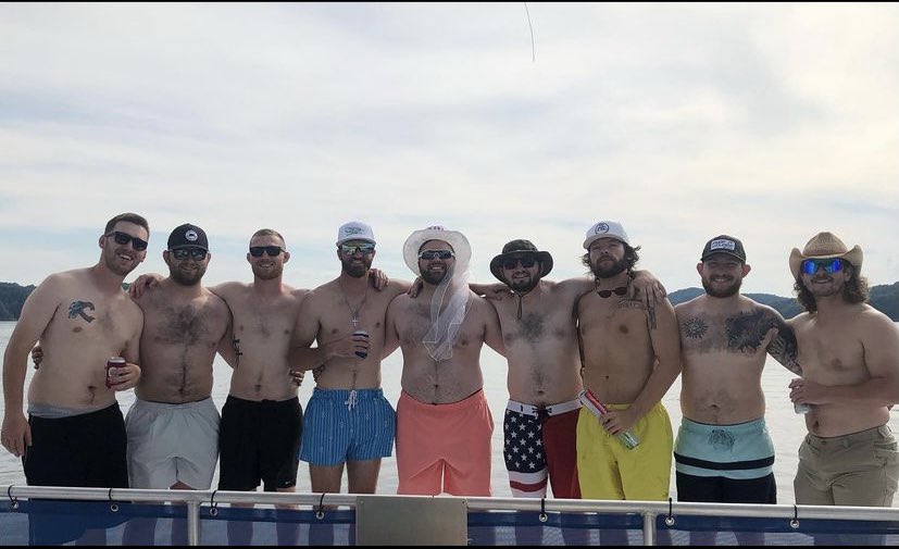 27Ajcook's tweet photo. One hell of a weekend🍻 https://t.co/yJPt48aMuU