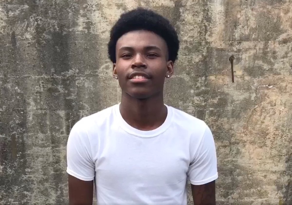 ostrachan's tweet photo. This is what a HERO looks like.

Justin Gavin was walking to Walgreens when a car on fire drove by. Acting on adrenaline, he rushed to the car &amp; saved the mother &amp; 3 kids (aged 9, 4, 1). The baby was in a car seat.

Don't believe them for a second when they say manhood is toxic. https://t.co/KTxXUJJ1M8