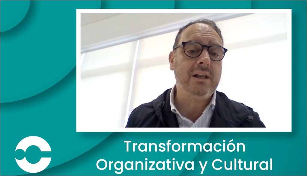 eCdPersonas's tweet photo. Evolucionar hacia estructuras más planas y ágiles, apostar por la transformación digital, comunicar de forma continua, transparente y transversal, son algunas de las reflexiones de los líderes que han participado en el estudio. ¡Muchas gracias a todos! #eCdPersonas https://t.co/1xsvpSCq6Z