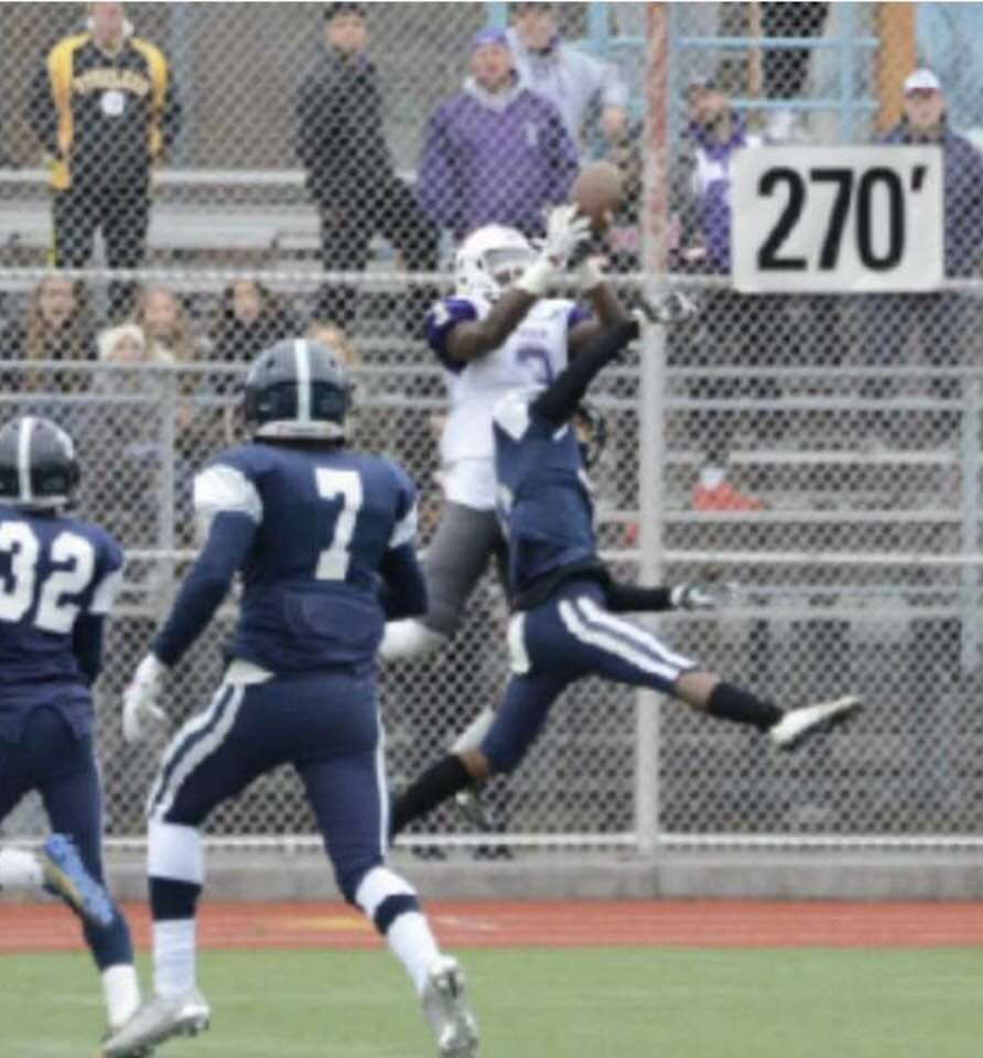 ZihirL's tweet photo. I get to put that purple back on 🤫🦍 https://t.co/ts8Yx2IHzD