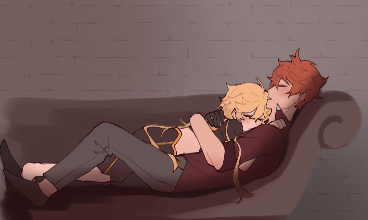 afternoon nap
#childeaether #タル空 🐳⭐️
(that's a couch)