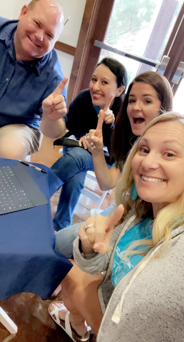 mrspatrick21's tweet photo. MSMasters Winning FIRST place!! π₯#CSMSPride #gethookedwithhooker #CarlHooker #destinationPD #ourWHY https://t.co/dqcOBRsnqo