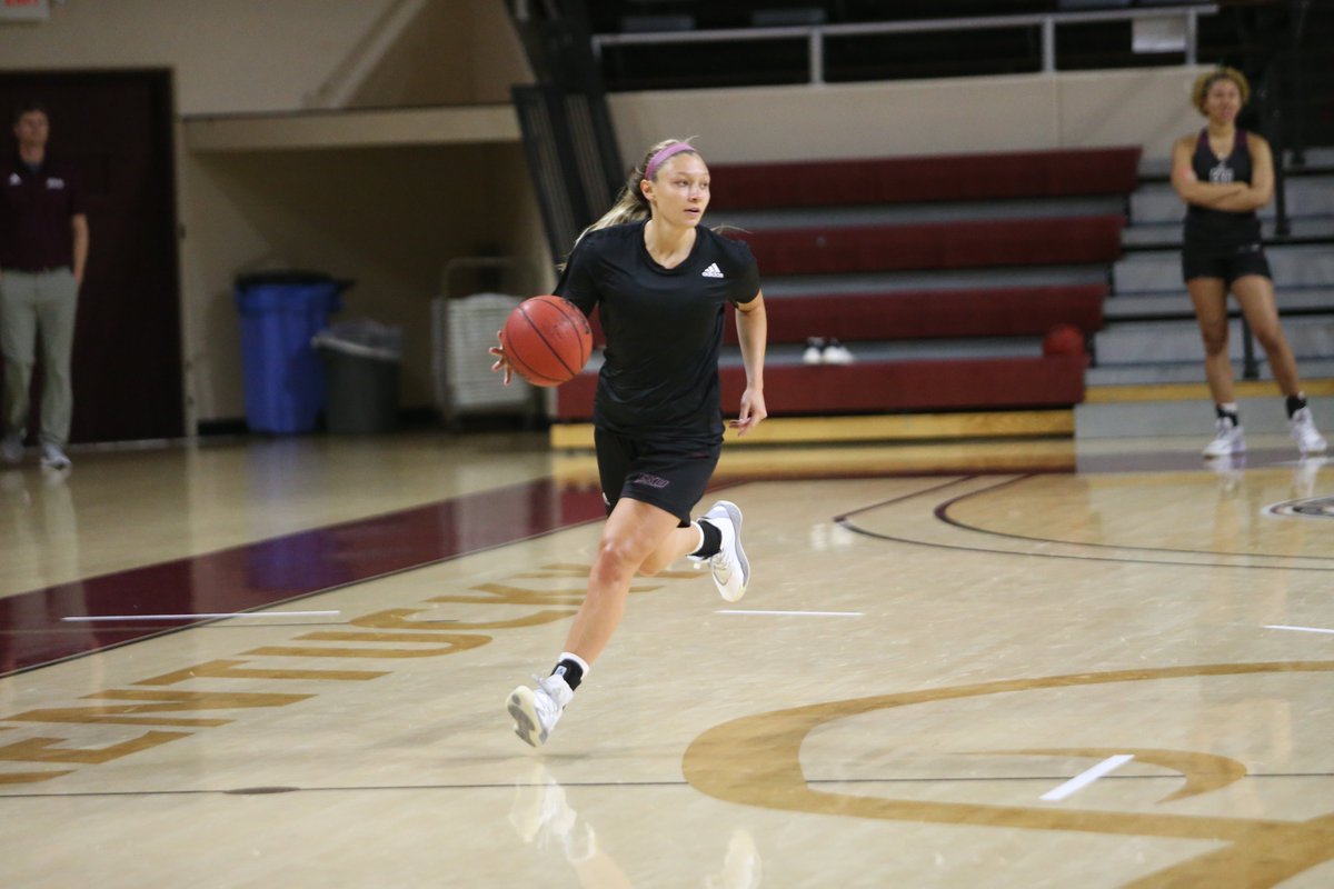 EKU Women's Basketball tweet media