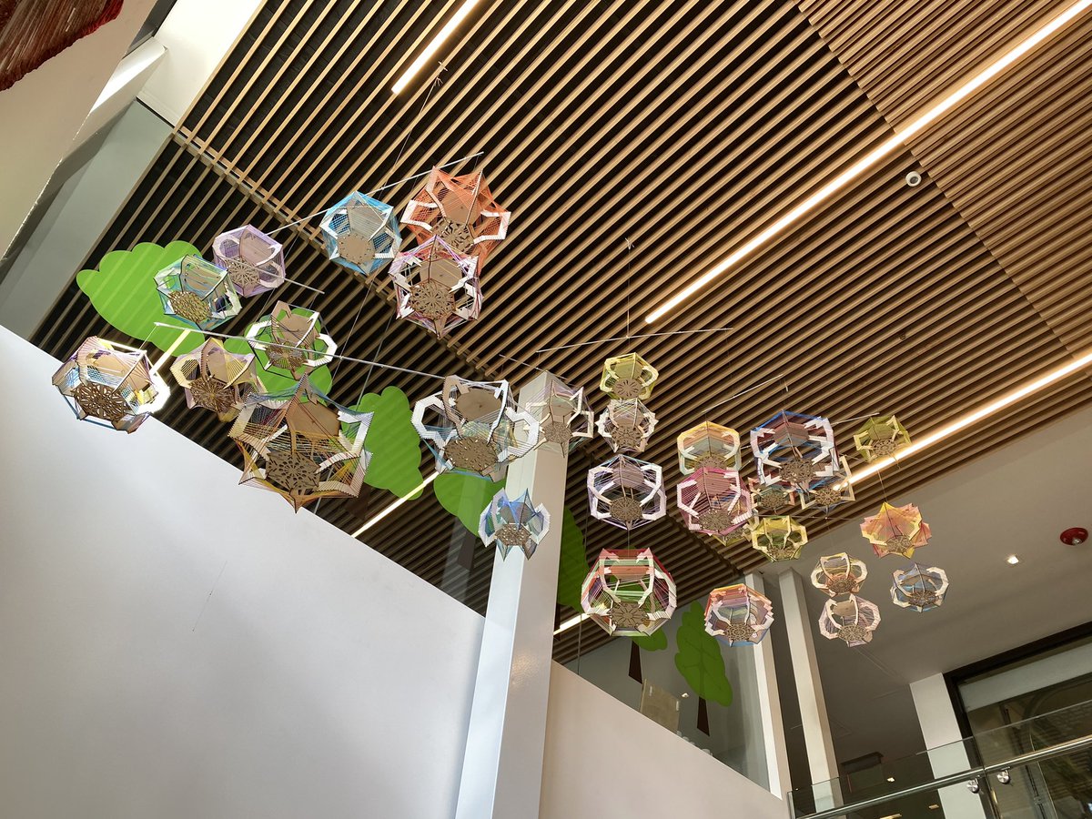 BrimmerID's tweet photo. This newly designed Geometry Class project is not to be missed! These stunning mobiles were designed by students using CAD, laser cut and then assembled. Be sure to look up the next time you are in the Hasting Building! @brimmerandmayschool @brimmer_arts https://t.co/MqNOsjgDI5