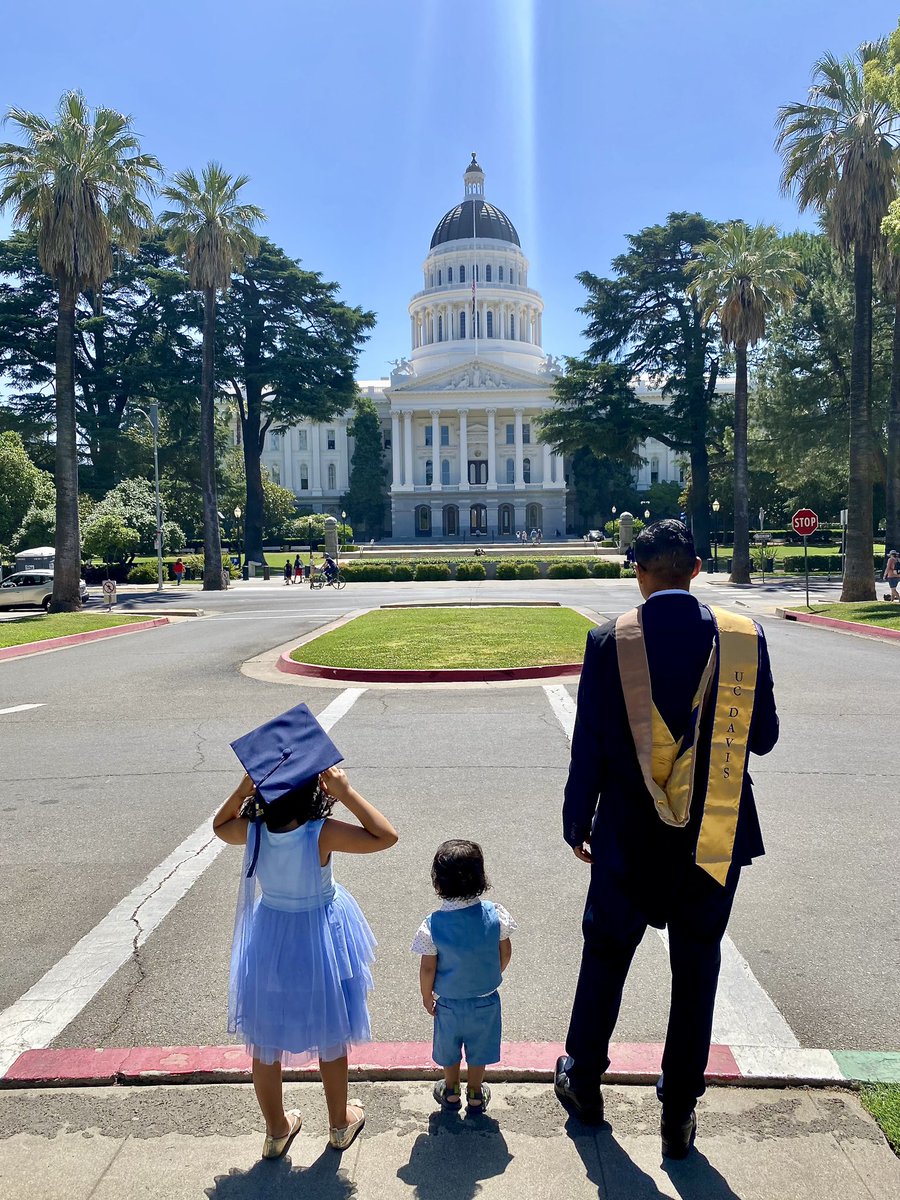 UC Davis Graduate School of Management tweet media