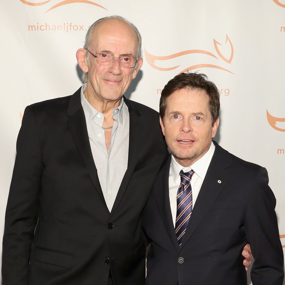 curious_tasha's tweet photo. Happy birthday #MichaelJFox

On this day in 1961 Michael J. Fox, Canadian actor, author, comedian and activist (Family Ties, Back to the Future, Teen Wolf), born in Edmonton, Alberta https://t.co/xwH5JUO9xA
