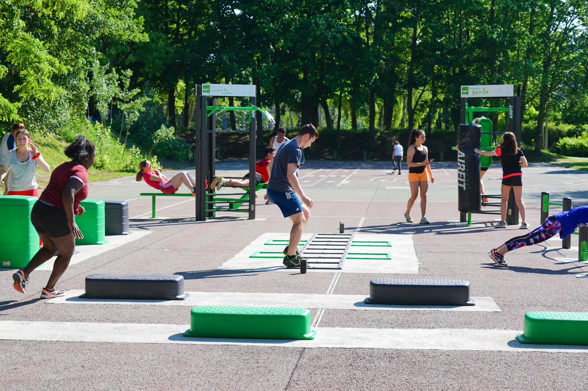 Inauguration dans le #parc St-John Perse au cœur du quartier #CroixRouge et de campus universitaires d’une aire de fitness #AirFit #MGEN : un nouvel #équipement en accès libre, idéal pour l’activité physique et #sportive pour toutes et tous ! #SportSanté #Terredejeux2024