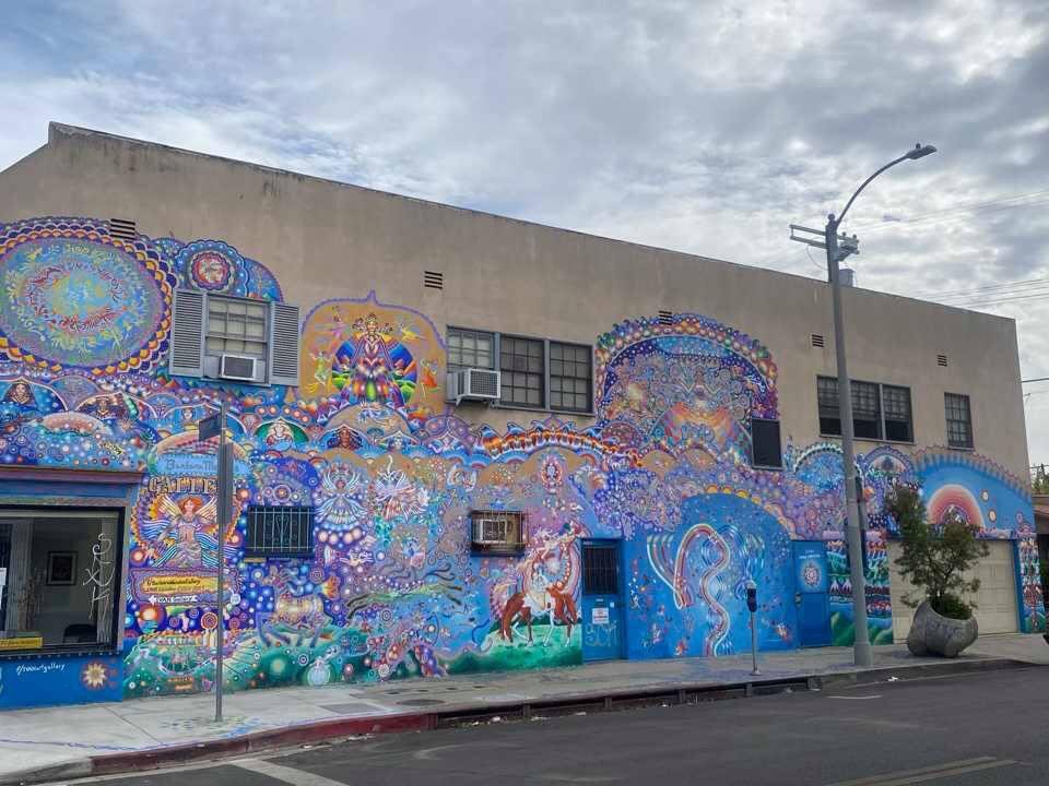 ArtByMendes's tweet photo. Hi Rez “Angel Wall”❣️
#barbaramendessquare, #angelwall, #lastreetart, #mural, #lamural, #srobertsonblvd, #barbaramendesart, #soro https://t.co/GgZDPedO7K