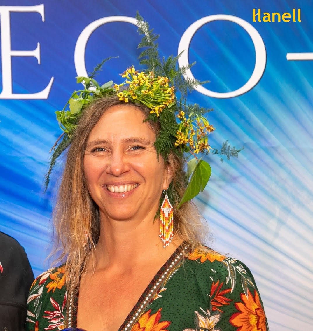 HanellInternat1's tweet photo. In recognition of: The Environmentalist - Rhian Berning. Rhian is an environmental activist and visionary, passionate about the interconnection of all life and the solutions and innovations leading us to a regenerative and socially just culture. https://t.co/B9zhSjp5NA