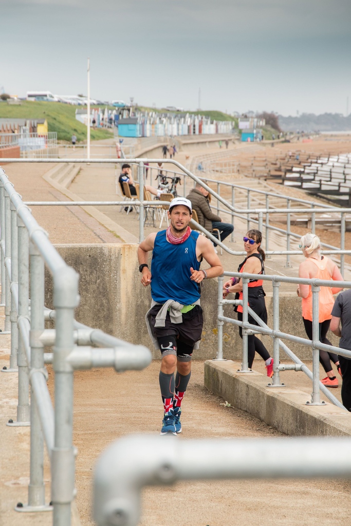 versussocks's tweet photo. #RunBritain - Past Half Way! 💃🇬🇧
@nickbutterrun is currently on day 53 of his World Record attempt to run 200 marathons in 100 days, around the coast of Britain.
His stats so far 👇
🗺 Distance so far: 3033.1kms
⛰ Vertical gain: 25 338m
⏳ Moving time: 352h 51min https://t.co/hlB7pipMVa