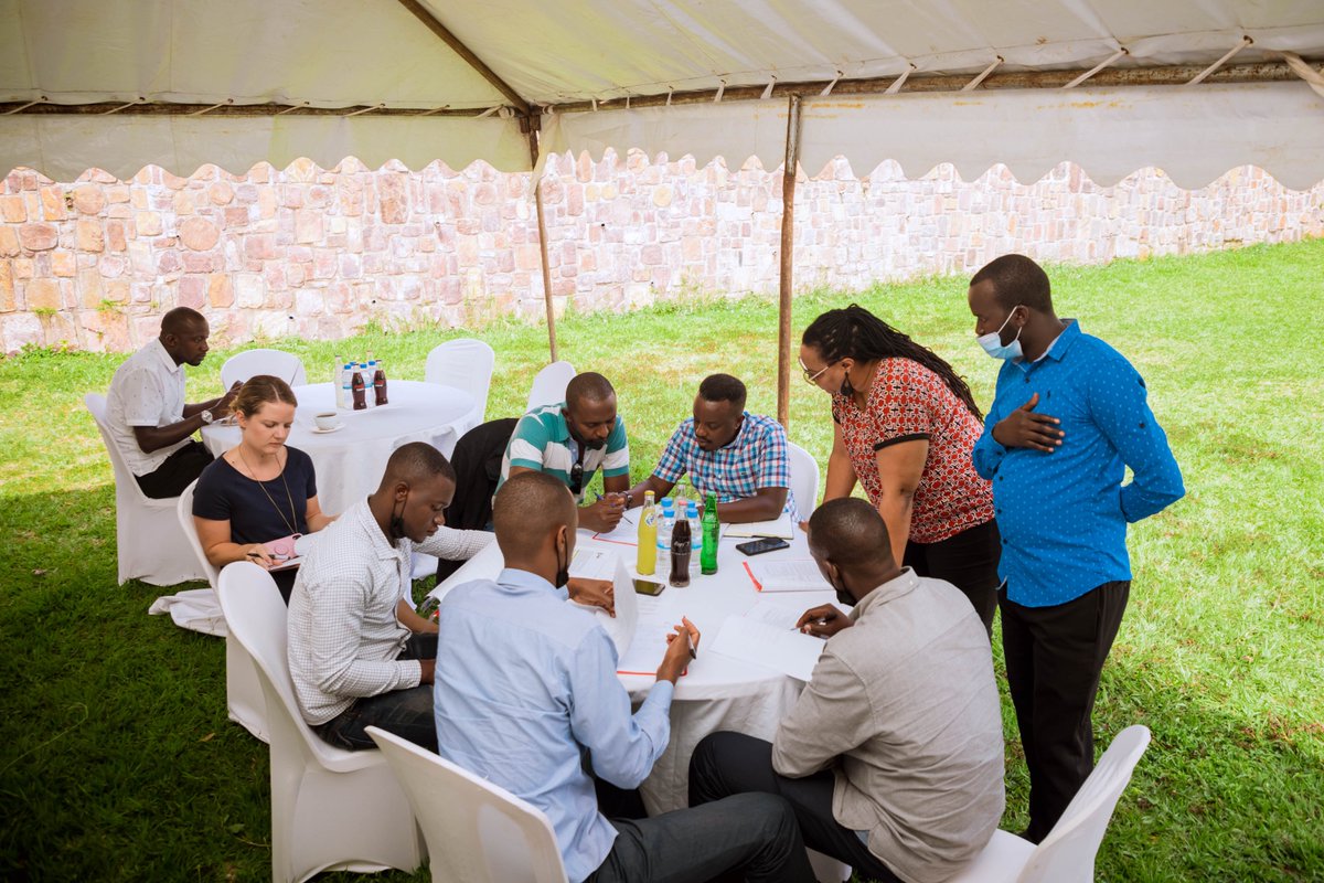 JaneNtunde's tweet image. Reviewing KRAs and Fine-Tuning KPIs for QC Social Enterprise 
#TeamQC
#MyAfricanTriangle