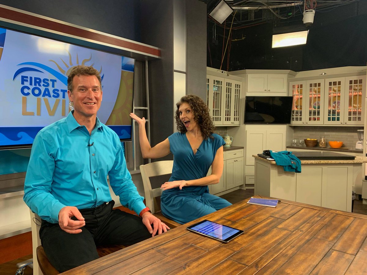 FCN2go's tweet photo. LOOK WHO'S BACK? @tweetFCL is LIVE from the set in studio! Watch @MikePrangley and @JordanWtv on #FirstCoastLiving weekdays at 11am on WTLV NBC 12 and 3pm on WJXX ABC 25! 🌞🌊 https://t.co/Gcvo1pXcnj