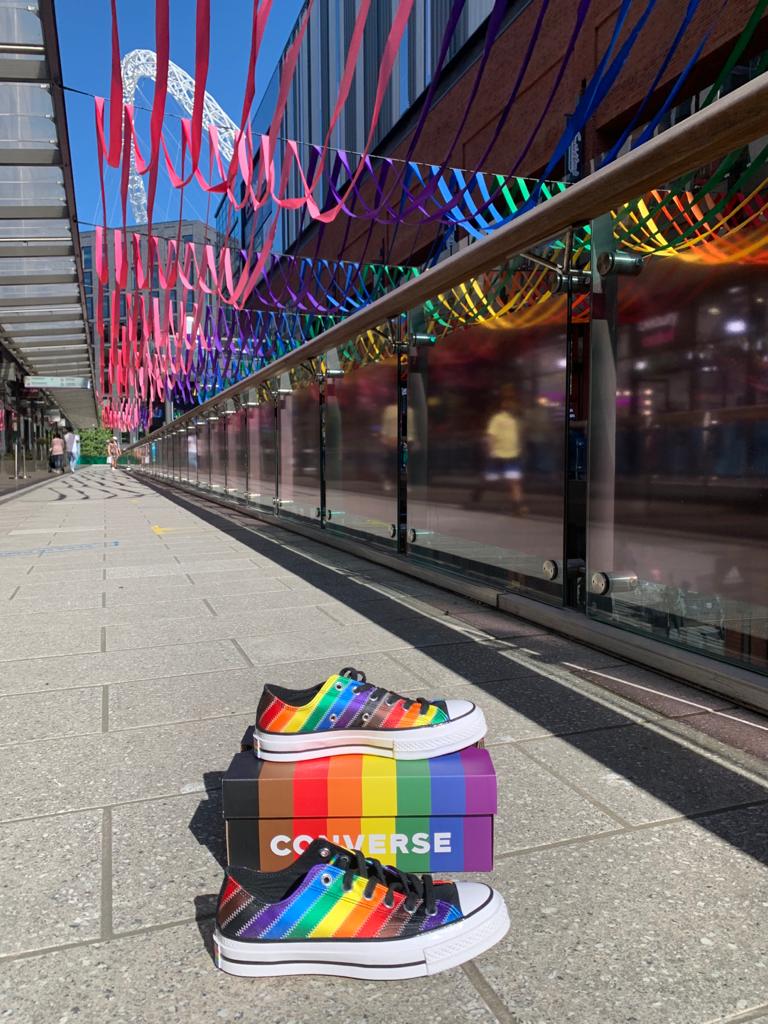 wetenschapper Wijde selectie Portugees London Designer Outlet on Twitter: "Here at The LDO this month, we are  embracing diversity and equality. Around the centre you can find our  rainbow ribbons as well as great products promoting