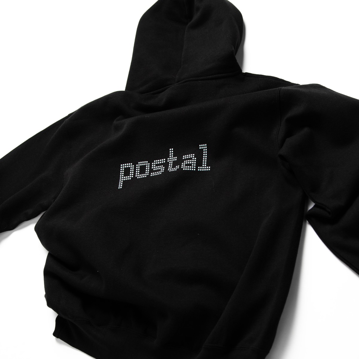 WIN: x5 Postal Spring/Summer 2021 items.
For your chance to win x5 items:
Like this post on Instagram
Follow @SEVENSTOREHQ and @postal.brand
Tag 3x friends in the comments
Winners will be notified by Instagram direct message on 18 JUN 21
#Postal #SEVENSTORE #BalticTriangle