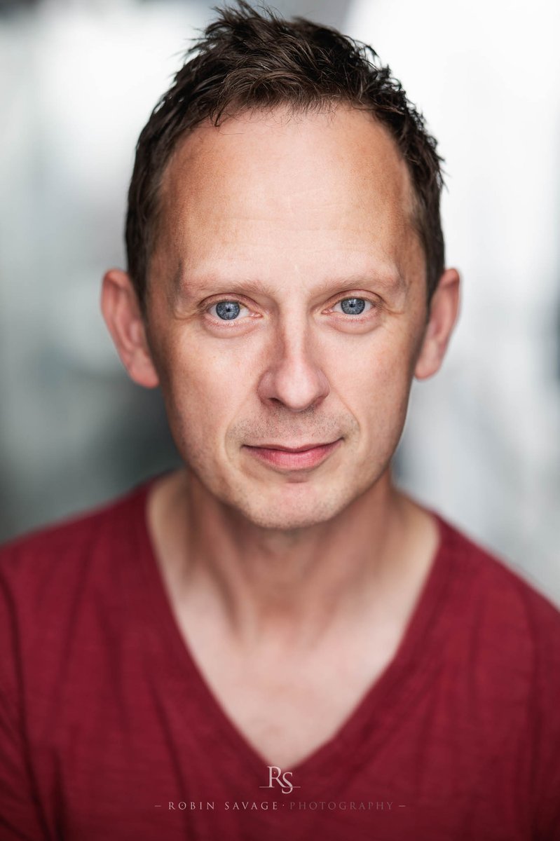 RobinSavagePics's tweet photo. Breeze of an afternoon spent with old drama school chum @_JamesTempleton .

REP: @thenarrowroadco  

https://t.co/I5Ek3Sfz17

#actor #headshots #theaphp https://t.co/LitGBqiLsn
