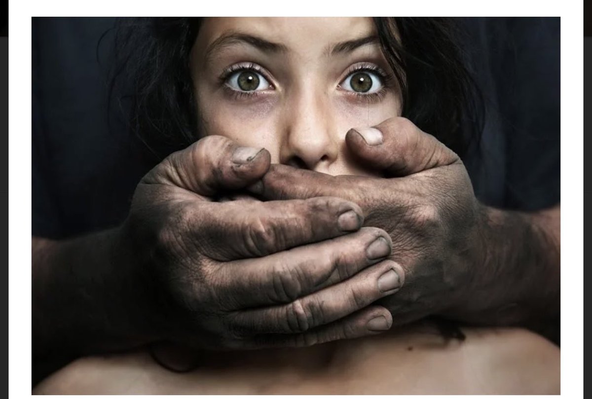 After yesterday’s post about the Rochdale abusers, I’ve been asked to share another heartbreaking story of a victim we at The Maggie Oliver Foundation are supporting...please beware. 
Shocking but sadly not unique...

themaggieoliverfoundation.com/this-is-my-lif…