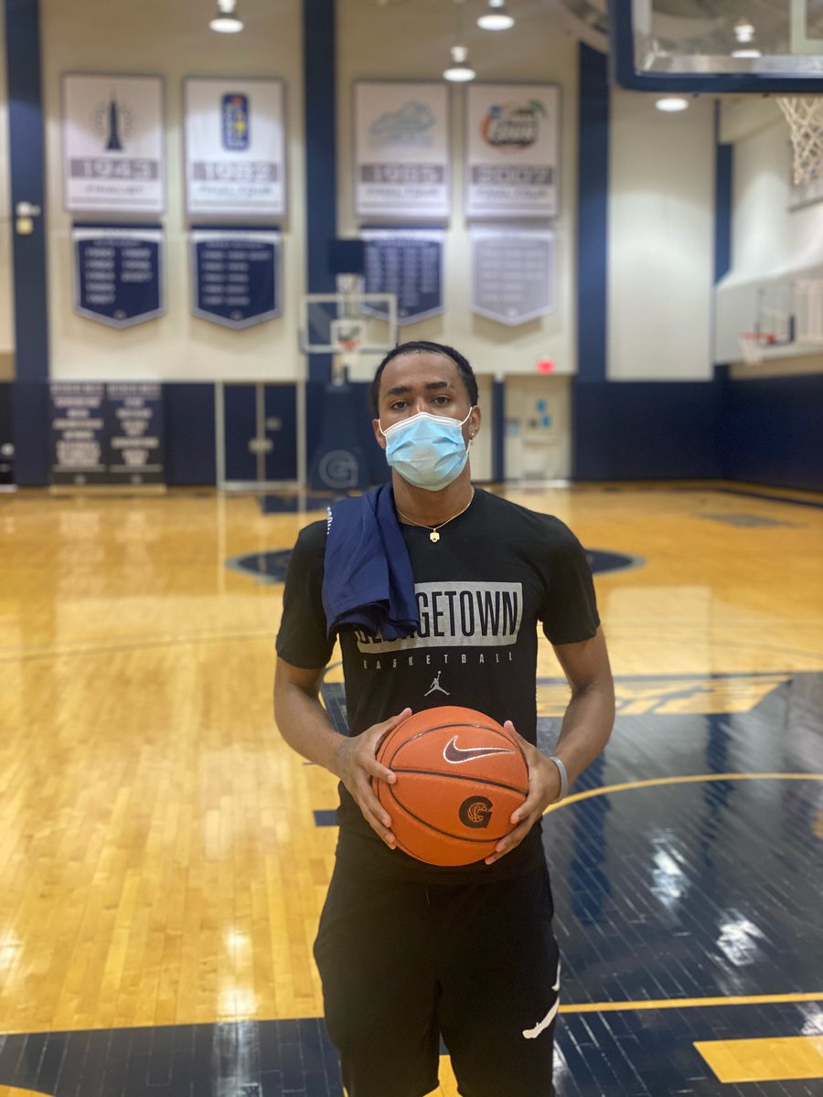 MrsJBeard's tweet photo. Hoya!!! #3 #TylerBeard #GeorgeTown Just the beginning... we got work to do!! #Unchained https://t.co/zPHkVaDZeU