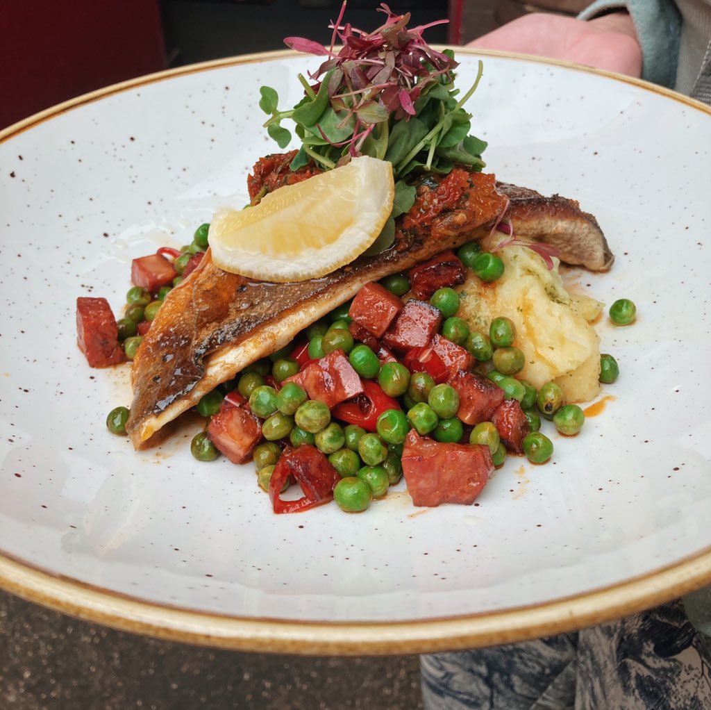 New fish dish alert 🐟 🚨 Introducing our new marinated seabass dish, served with a fricassee of peas, chorizo &amp; chilli, herby mash and sunblush tomato pesto 😋