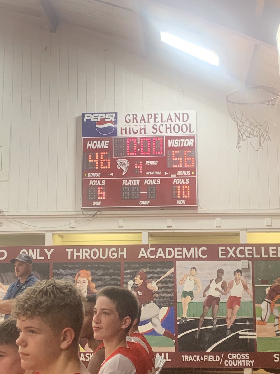 Elkhart_Hoops's tweet photo. Great summer league wins by the Elks!! 
56-30 win against Latexo
56-46 win against Grapeland 16U

We are just getting started!! Stay tuned for more updates! 

#elkhoops #elkgang https://t.co/jLIATup6vQ