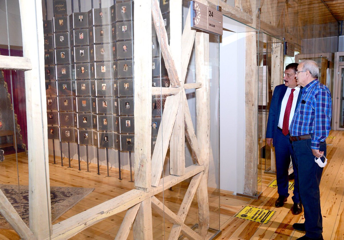 selahattingrkn's tweet photo. 23. ve 24. Dönem Malatya Milletvekilimiz Mücahit Fındıklı ile birlikte Kent Müzemizi ziyaret ettik.

Kendilerine samimi sohbetleri için teşekkür ediyorum. https://t.co/NLwBuWQ5A4