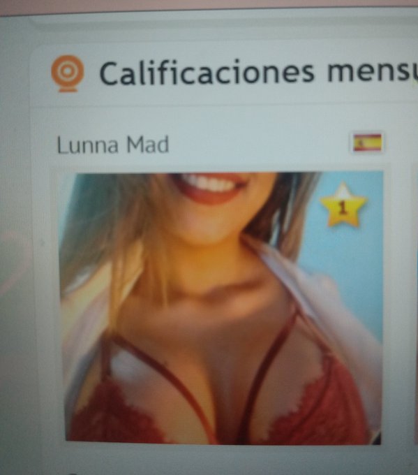 #Es una orden cerdos   Entra a darme mi regalo de cumplea&ntilde;os , dale RT y fav https://t.co/Gxdt6PjRax  @###<a href="/tag/es"class="tags">#Es</a>