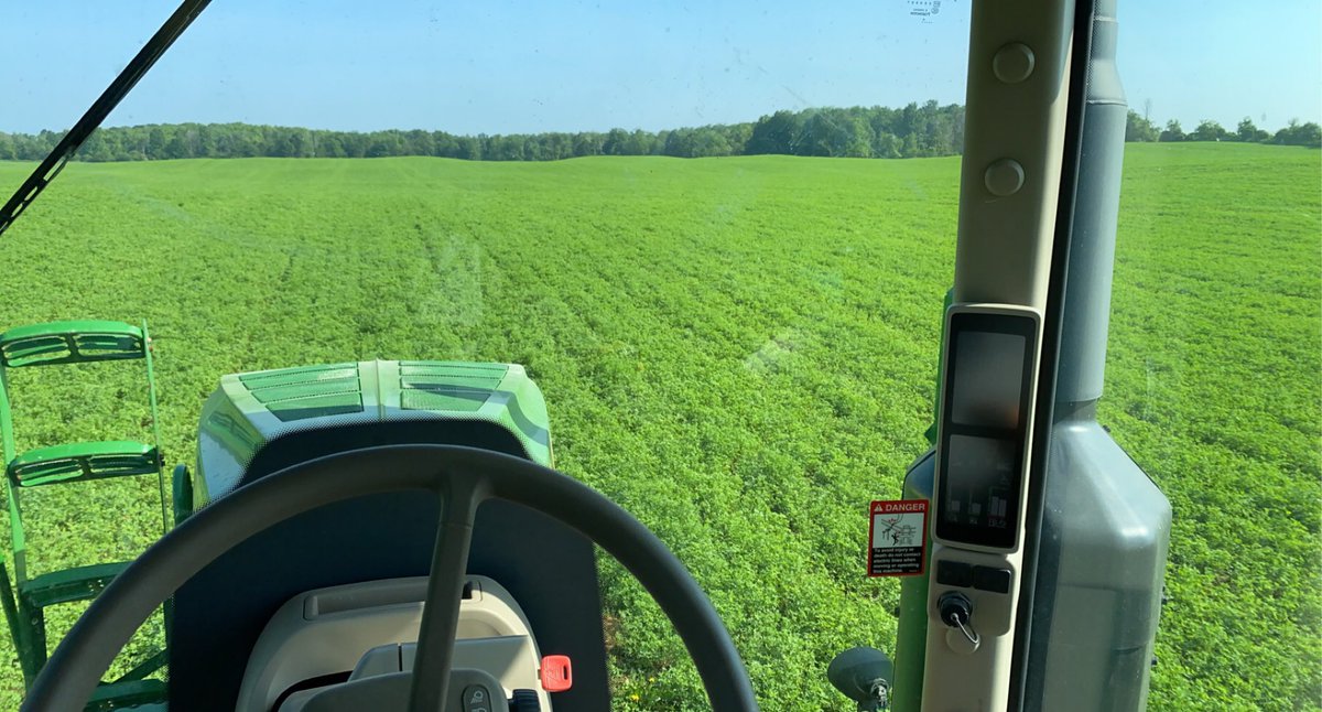 marklaw14's tweet photo. Some Marksman taking care of this Harvextra Alfalfa today. Corn was no tilled into this after first cut a week ago. https://t.co/MdYPf4J2V7