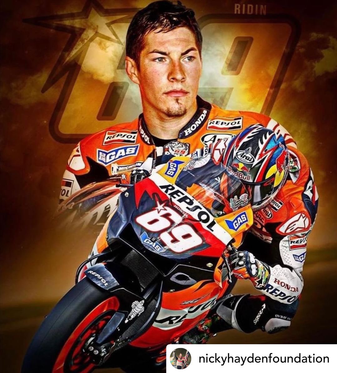 rogerhayden95's tweet photo. 6/9 Hope everyone enjoys Nicky Hayden day! Thanks to all who support the foundation to keep his legacy alive 🙌 if you want to keep up with his foundation follow its pages on Facebook and Instagram👊🏻#rideonkentuckykid #gonebutneverforgotten #69 #motogp #legend https://t.co/Zek6NudttK
