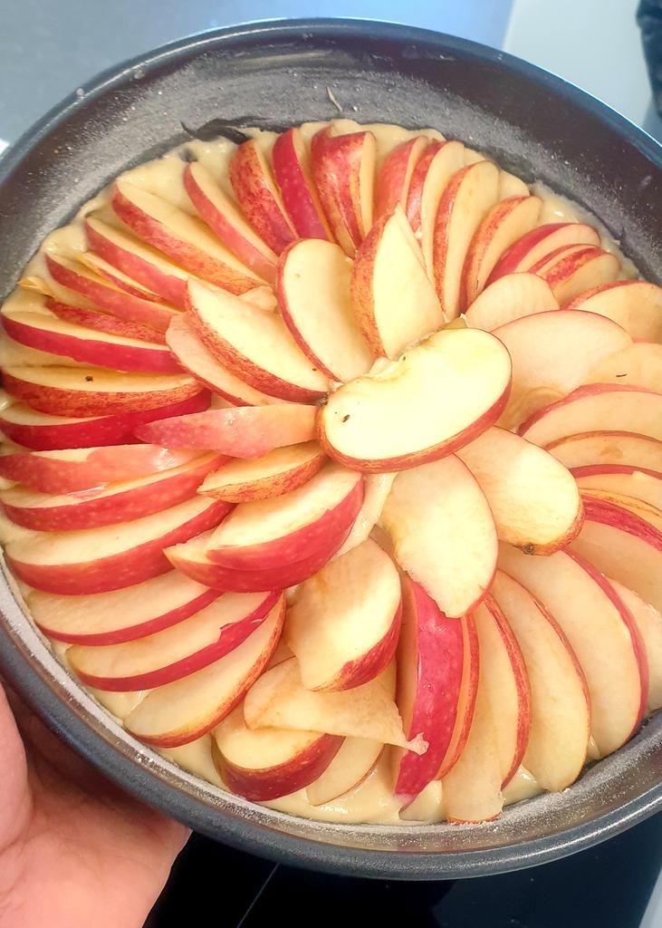 1NataleeBrown's tweet photo. Term 6 will be exciting for  our Food &amp; Nutrition students @RGTrustSchool, lots of dishes to create. Year 8's kicked off the term showing off their baking skills , making a Dutch Apple Cake today. 
#foodandnutrition
#summerterm 
#cooking
#baking https://t.co/4CjbEDdaqO